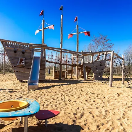 Lagovida Kapitaenskajuete F Am Stoermthaler Grosspösna